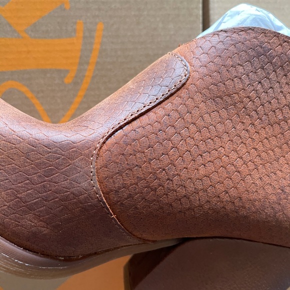 KorkEase Shoes New In Box Korks Leather Gemini Bootie Poshmark
